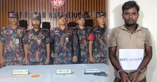 মৌলভীবাজার সীমান্তে ভারতীয় চোরাকারবারি আটক, পিস্তল ও ইয়াবা উদ্ধার